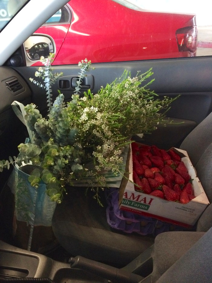 spring at santa monica farmers market